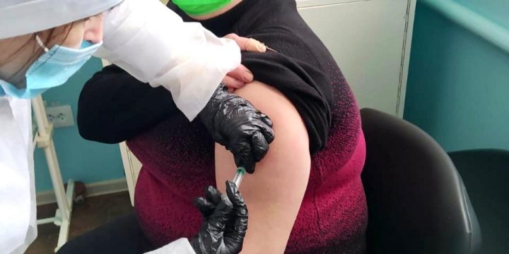 Шановні мешканці міста! + ще 20 вакцинованих від COVID – 19 у місті Торецьк!