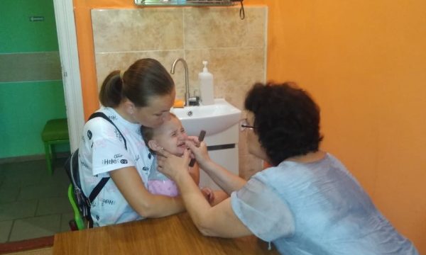 Сьогодні в непростих умовах медичні працівники продовжують якісно виконувати свої професійні обов’язки