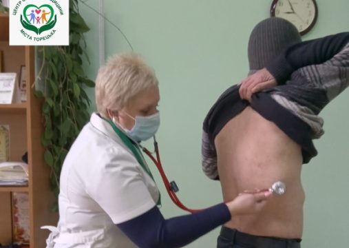 Пневмонія: чому виникає, як розпізнати та коли дійсно потрфбен антибфотик?