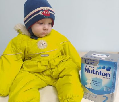 Продовжується видача дитячого харчування