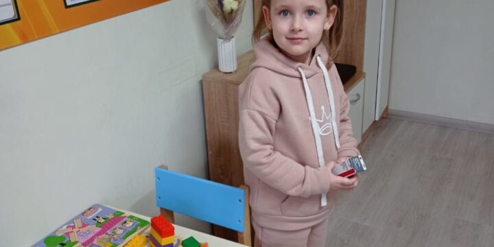 Звертайтеся в наші медичні хаби за медичною допомогою та ліками