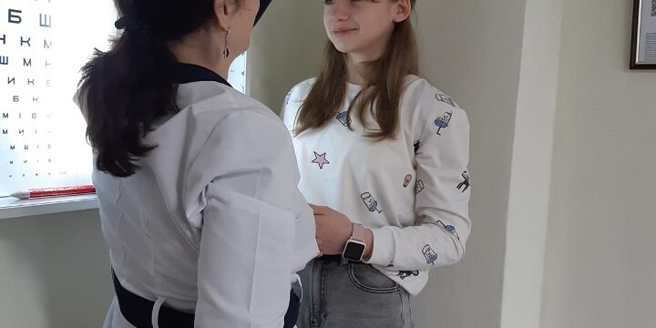 Медичний огляд дітей