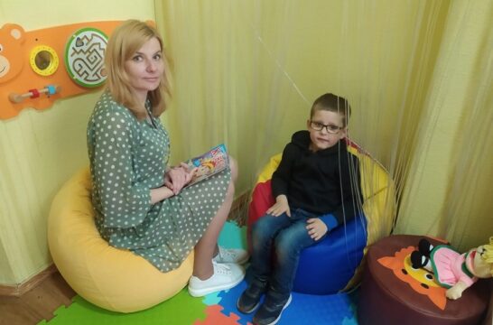 Шановні батьки, якщо Вашій дитині потрібна допомога психолога звертайтеся на консультацію