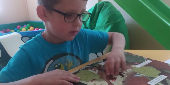 Чому потрібно відвідувати заняття з раннього розвитку?