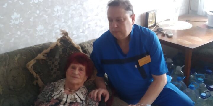 Продовжується видача продуктових наборів паліативним хворим