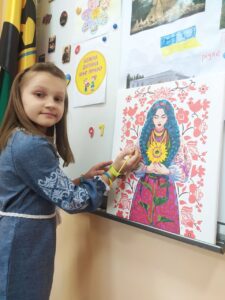 "Обійми привітаннями захисників та захисниць України"