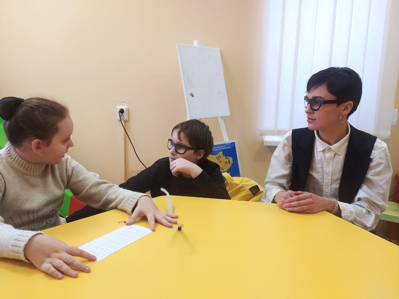 9 лютого в дитячому просторі Торецької громади м. Київ був проведений квест "Секретні агенти: пошук скарбів"