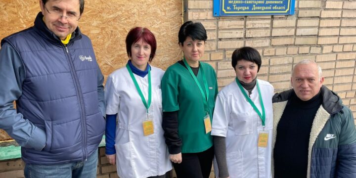 В амбулаторії №2 Центру сімейної медицини міста Торецька надавали медичну допомогу та консультації лікар – психіатр  та  лікар
