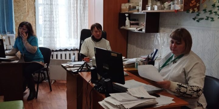 Медичний персонал продовжує працювати та надавати якісну медичну допомогу мешканцям Торецької громади