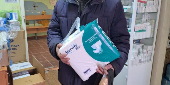 Лікарі Центру сімейної медицини м. Торецька працюють та надають медичну допомогу