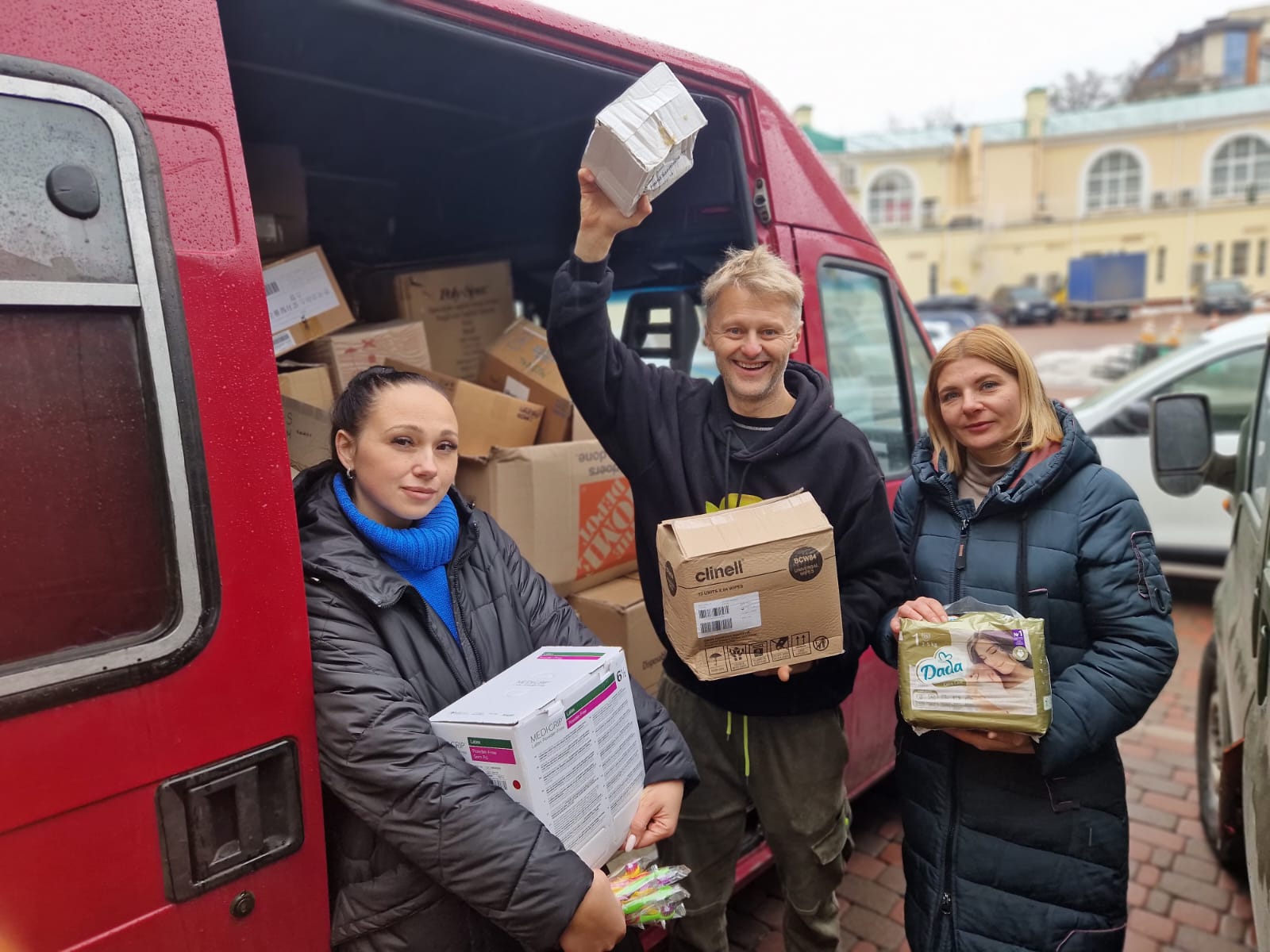 Отримали лікарські засоби від Громадської організації ,,РестоVратор. Картопляне військо "