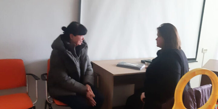 Сьогодні, 08 лютого, в Гуманітарному хабі Торецької громади в м. Дніпро мобільна бригада “Лікарі Світу” проводила безкоштовно консультації