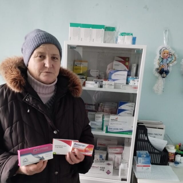 Продовжується видача ліків