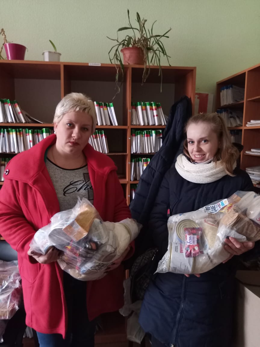 Отримали гуманітарну допомогу у вигляді продуктових наборів