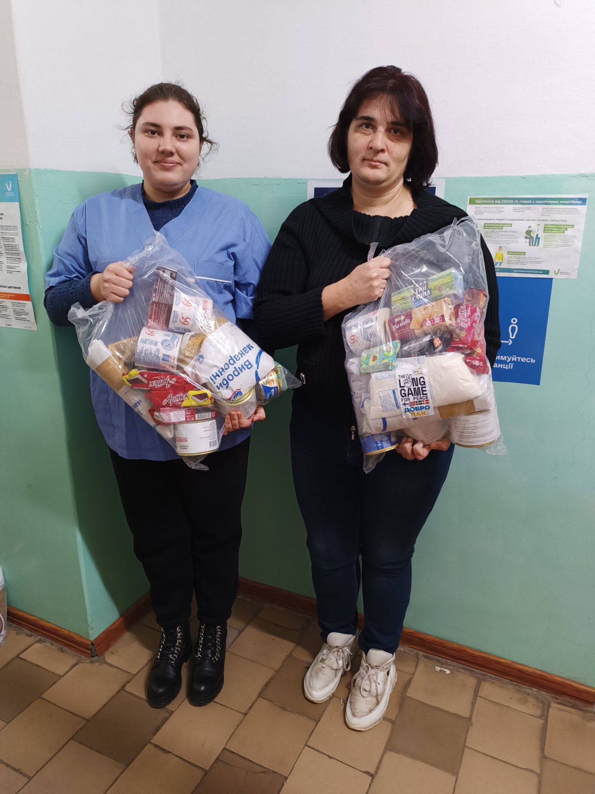 Отримали гуманітарну допомогу у вигляді продуктових наборів