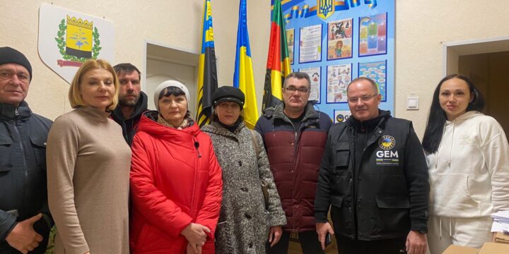 Продовжується ДОДАТКОВА видача гуманітарної допомоги мешканцям Торецької громади, які зараз тимчасово проживають у Києві та області