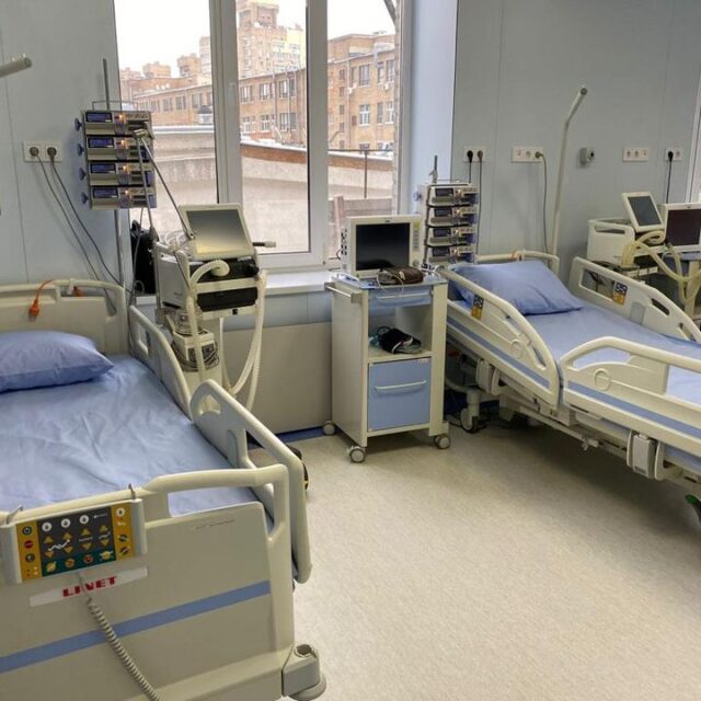 Медичні працівники гуманітарних хабів Торецької громади у м. Києві  почали співпрацю з Обласною лікарнею інтенсивного лікування м. Маріуполя